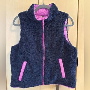 Bass Outdoor Reversible Nylon & Teddy Vest - NWT